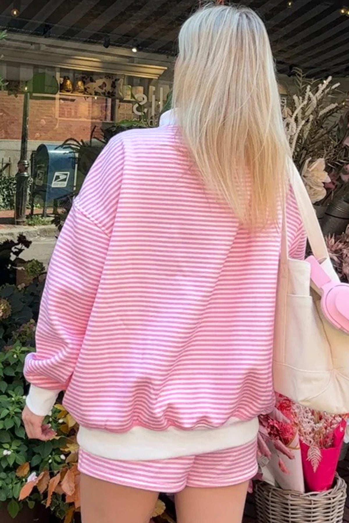 Red stripe oversized mock neck sweatshirt and shorts set by Dear-Lover Dropshipping, casual two-piece cotton and elastane outfit.