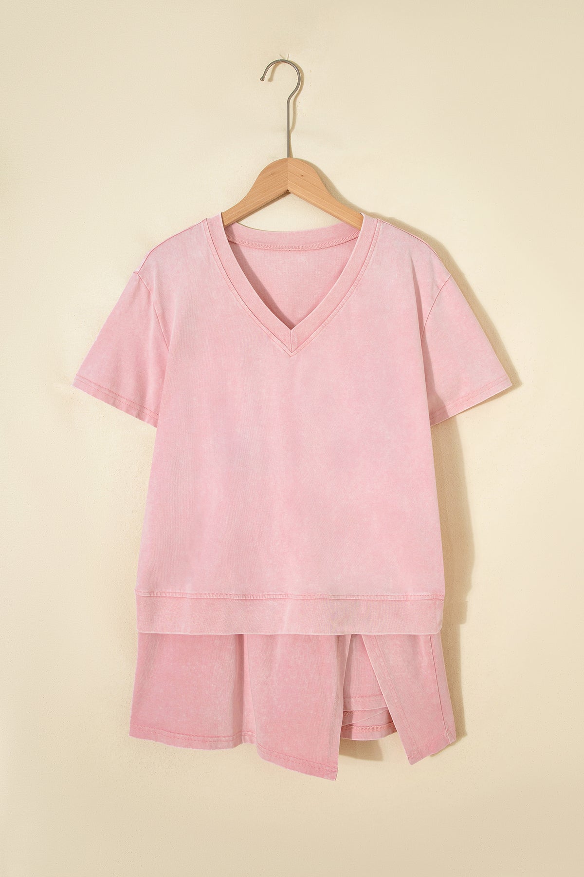 Beau Blue mineral wash V-neck tee with matching skort set, made of 100% cotton, casual two-piece outfit by Dear-Lover.