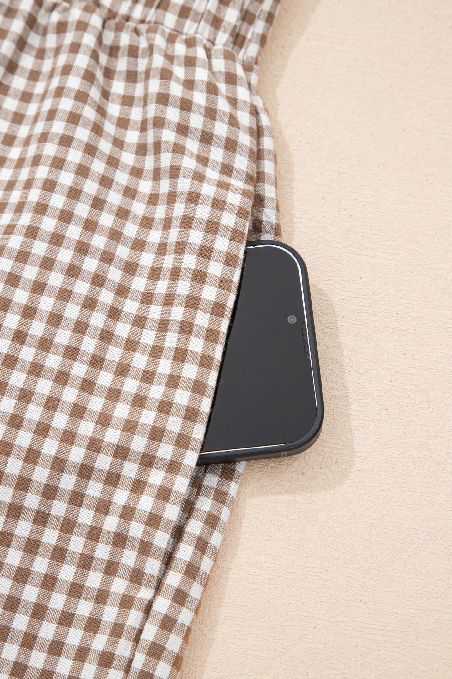 Contrast Trim Plaid Print Plus Size Shorts