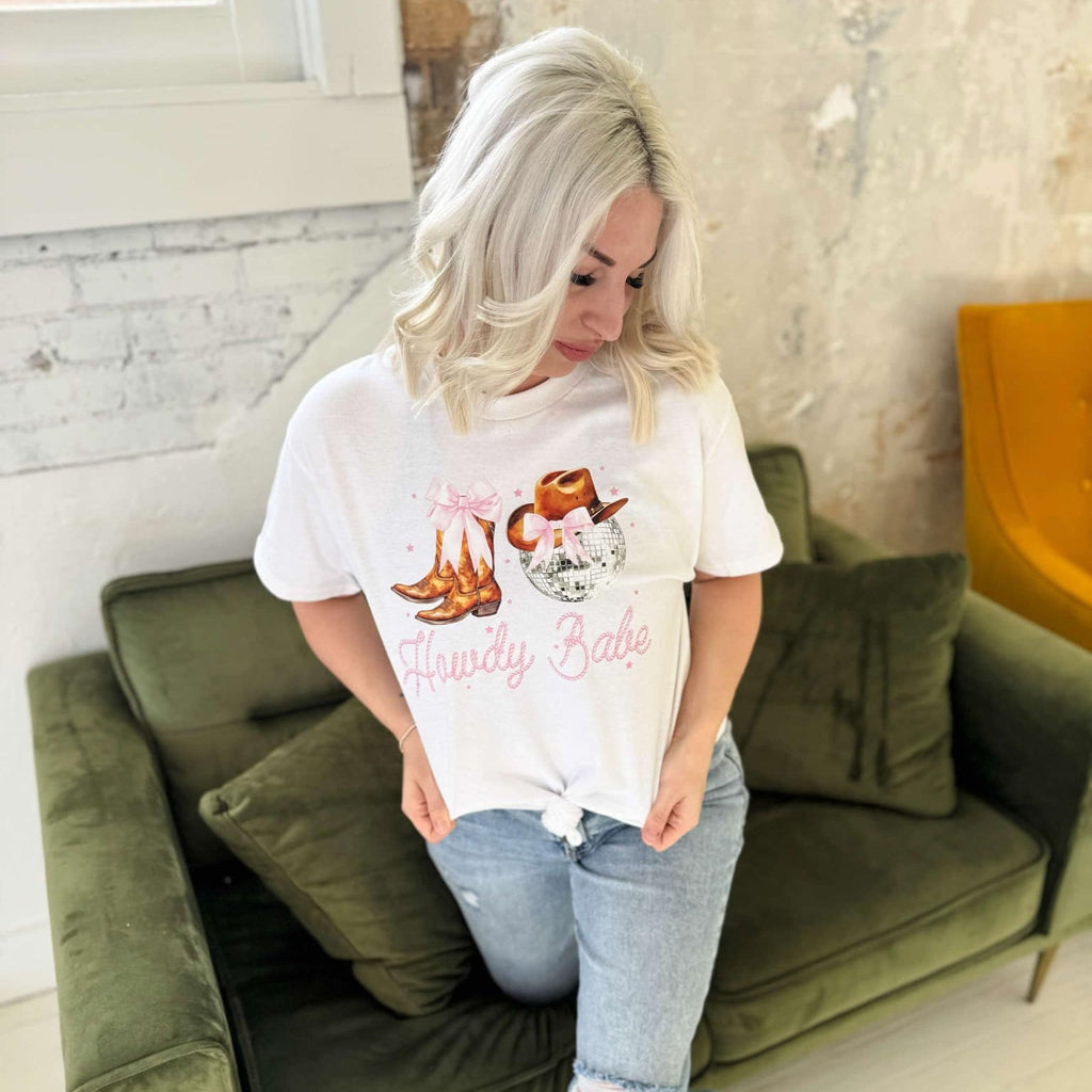 White Howdy Babe graphic T-shirt for women by Envy Stylz Wholesale, casual unisex T-shirt with bold print.