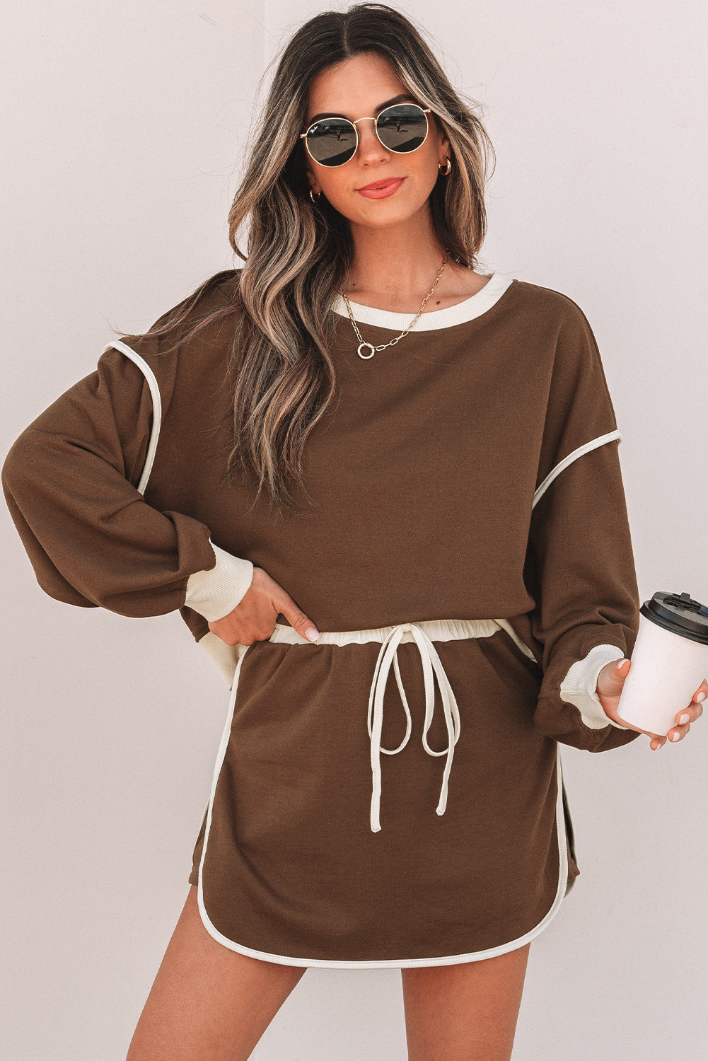 Rose Red Color Contrast Loose Pullover and Lace-up Waist Skort Set
