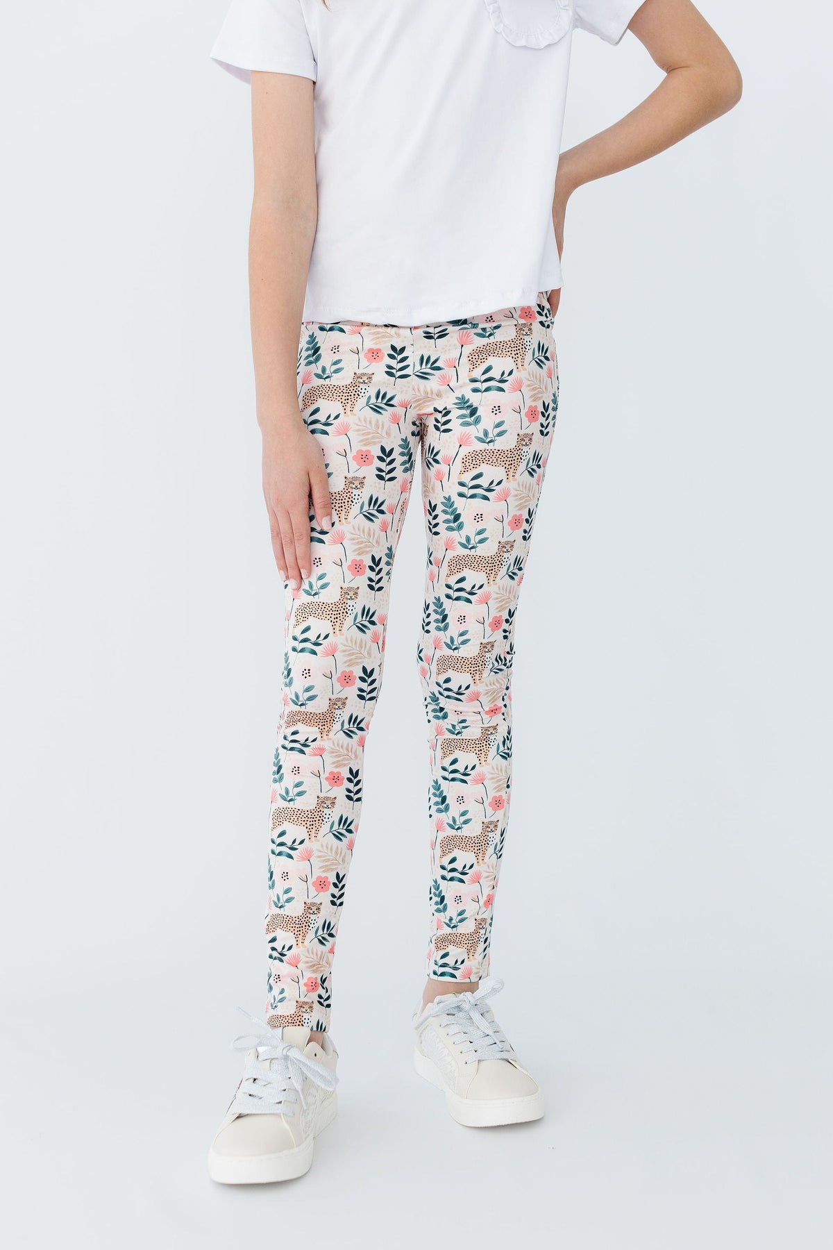 Mila & Rose cheetah girl leggings for toddlers, featuring a playful cheetah print in soft fabric for little girls.