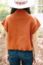 Mommas Hive oatmeal ribbed knit short sleeve sweater with patch pocket, made of viscose, polyester, and polyamide, shown on a model.