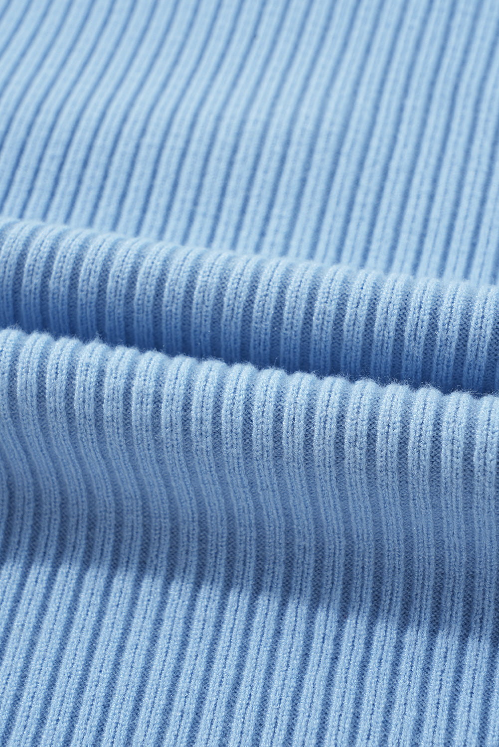 Mommas Hive oatmeal ribbed knit short sleeve sweater with patch pocket, made of viscose, polyester, and polyamide fibers.