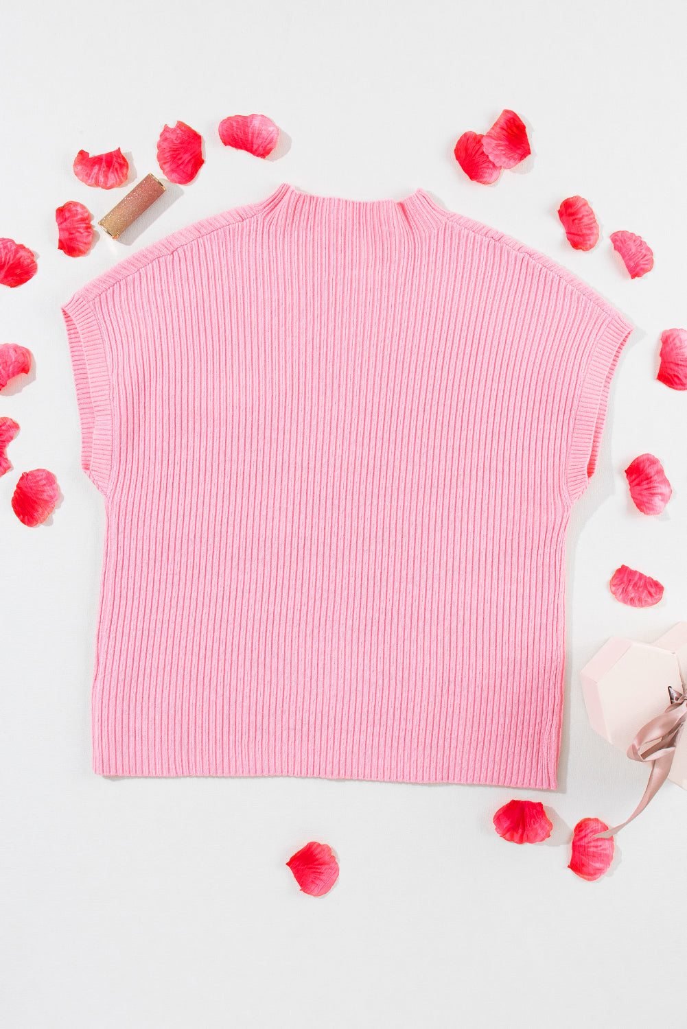 Mommas Hive oatmeal ribbed knit short sleeve sweater with patch pockets, lightweight and casual short-sleeve knit top.