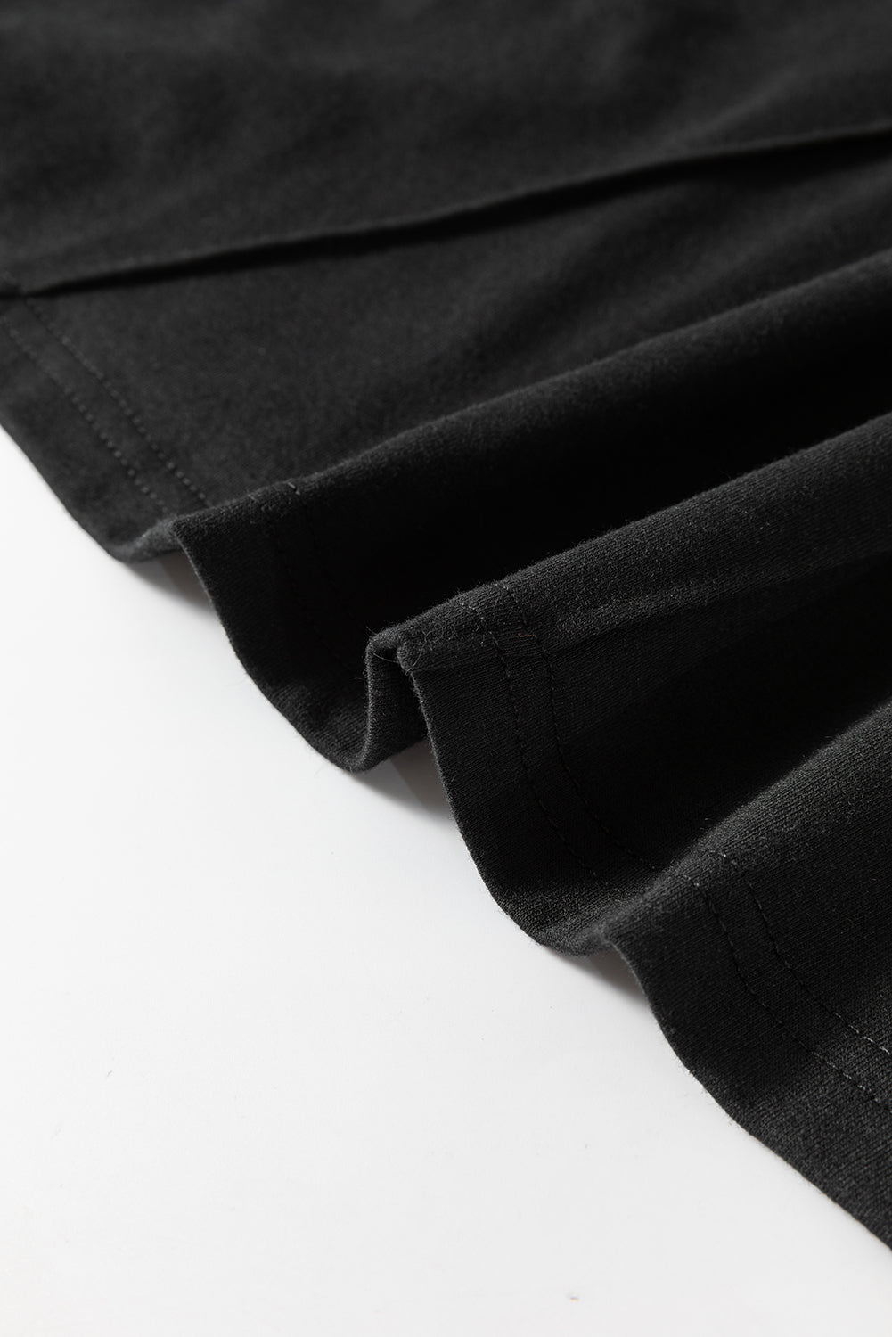 White crew neck pleated tank top from Mommas Hive, made of polyester, cotton, and elastane, displayed on a neutral background.