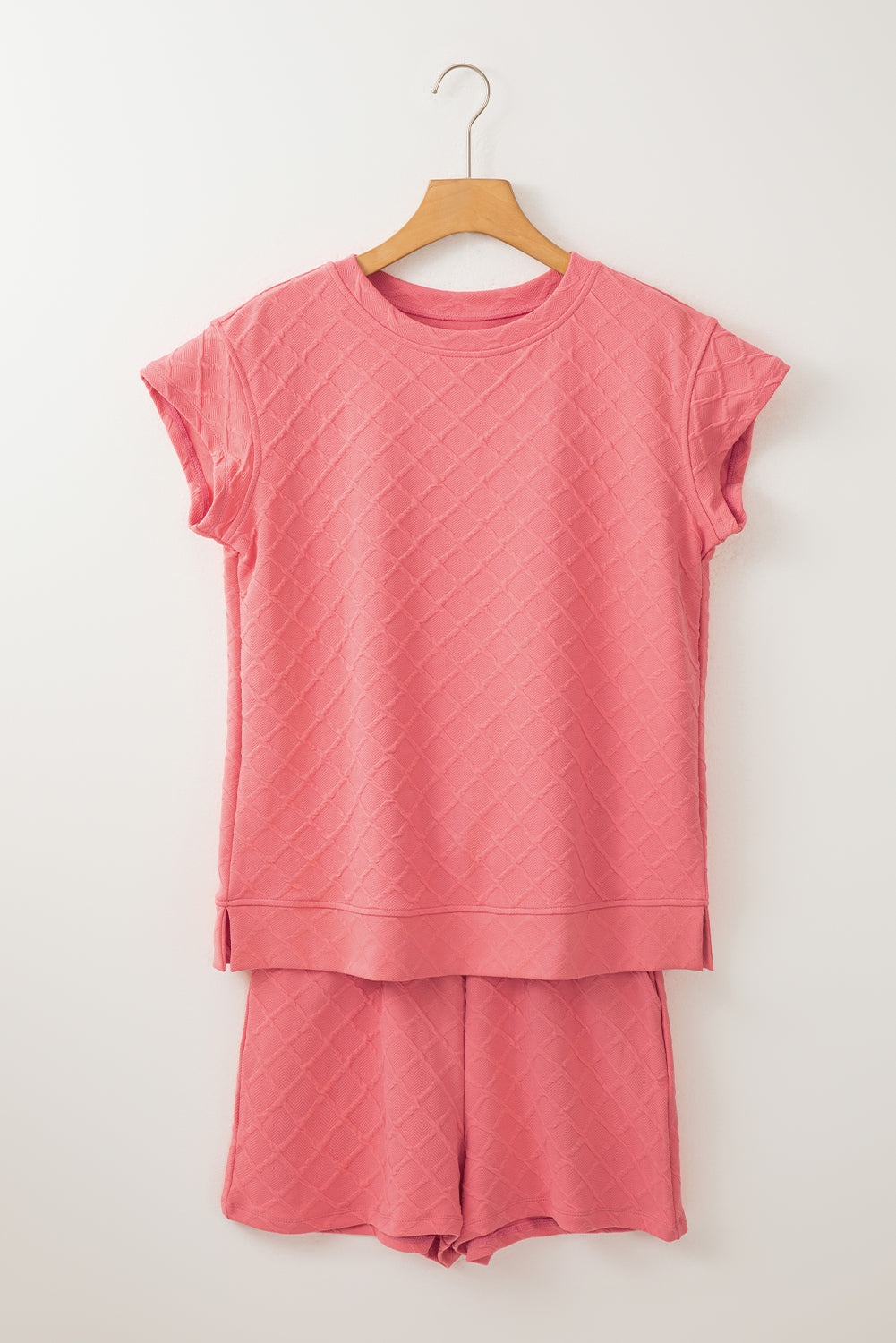 Light green checkered textured tee and drawstring shorts two-piece set from Mommas Hive, casual and comfortable summer outfit.