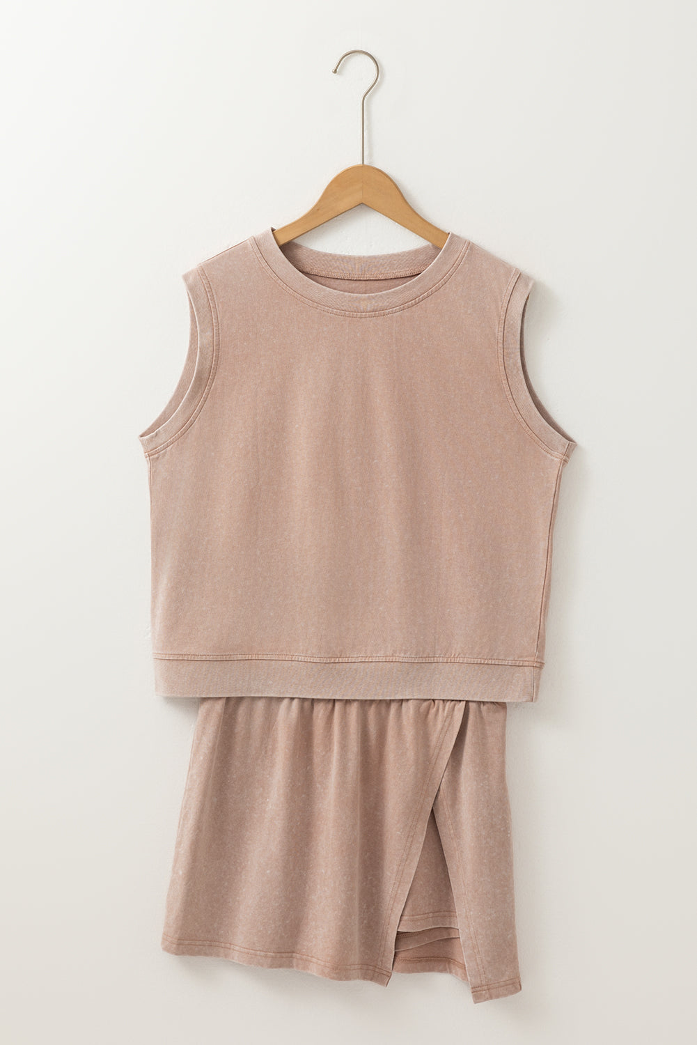 Mommas Hive Phalaenopsis two-piece set with mineral wash cotton tank top and lined split skirt, casual and comfortable style.