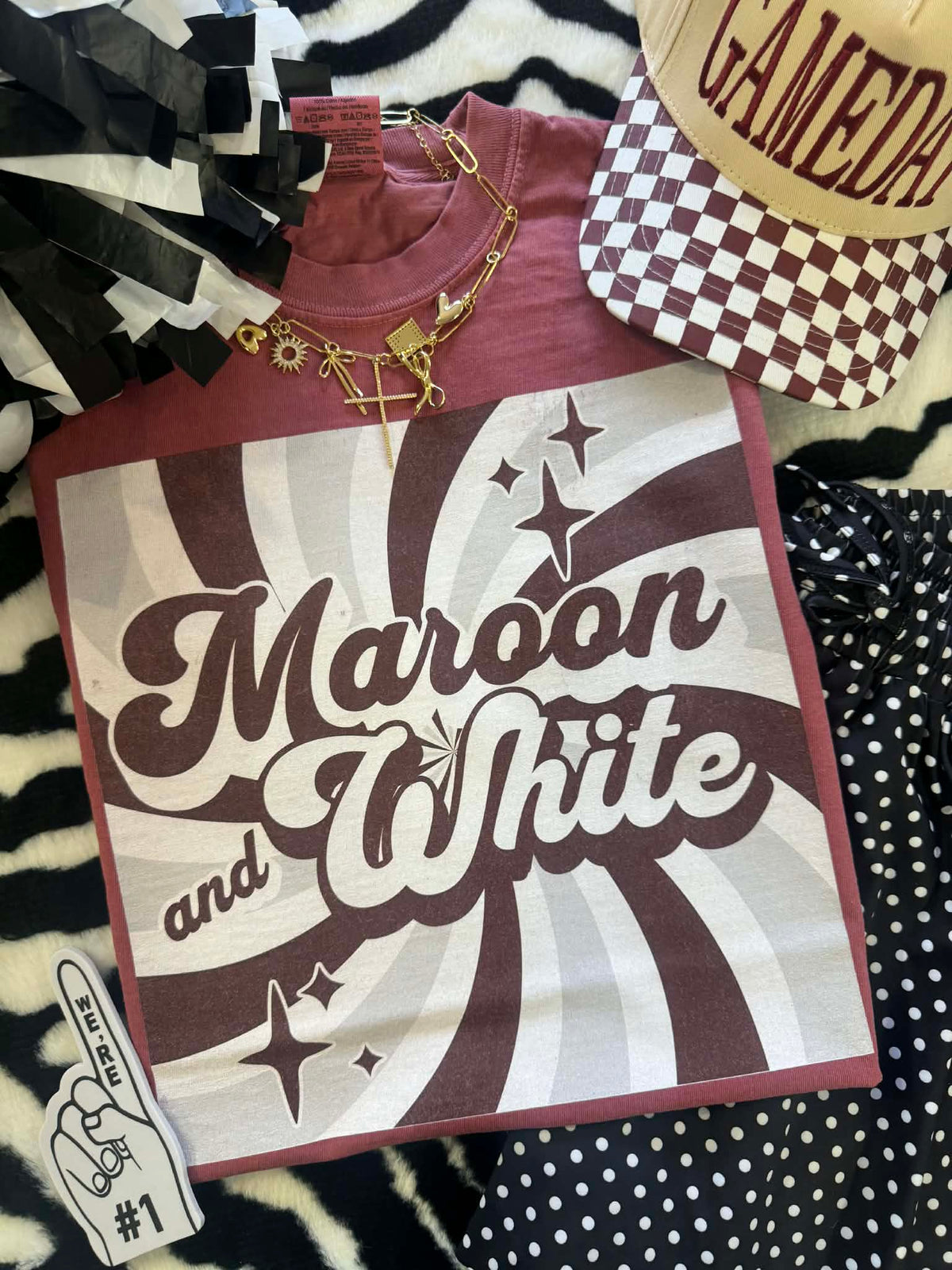 Maroon and white retro T-shirt from P&PD Wholesale featuring a classic vintage design and comfortable fit.