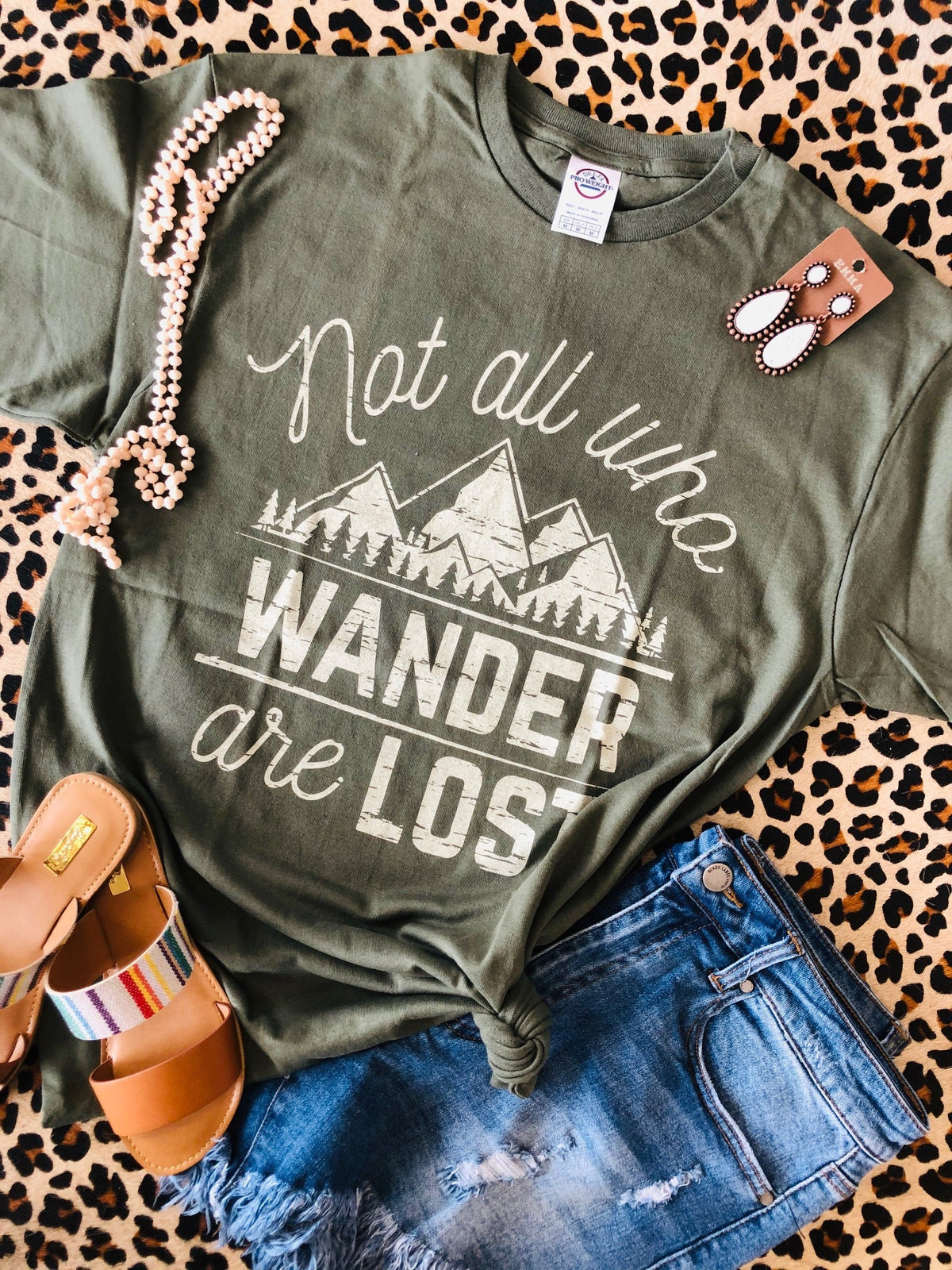 P&P Wholesale Wander Tee in Hunter green, men's casual t-shirt with crew neck and short sleeves, laid flat on white background.